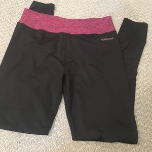 Hot Totties black leggings size L